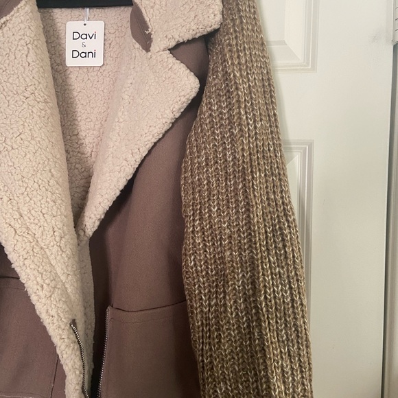 Sherpa and knit jacket 2XL - Picture 3 of 4